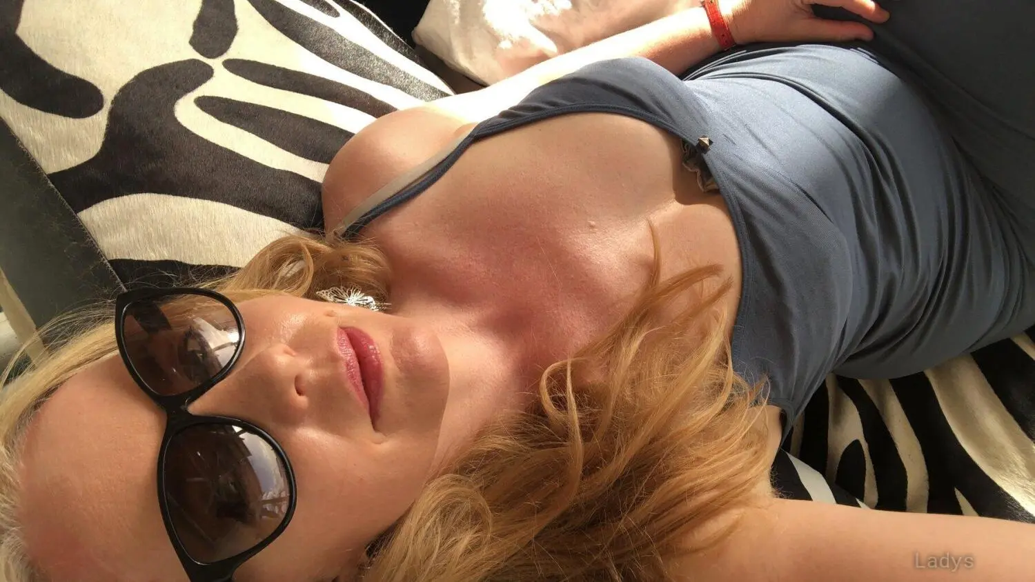 Pamela, 33 years beautiful nude Helsinki escorts girl, height 165 sm, Weight kg