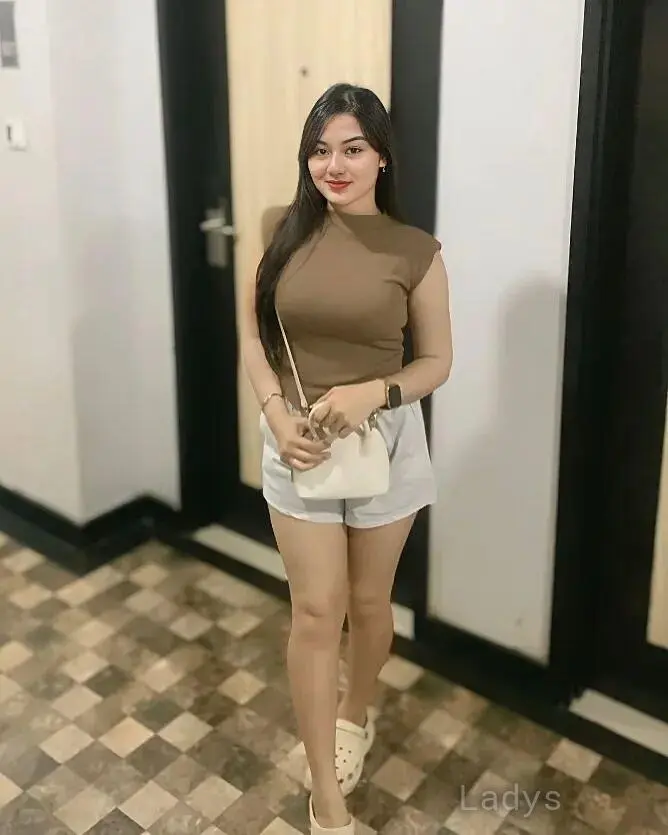 Liisa, 24 years old Ho Chi Minh escort girl with big tits, height 153 sm, Weight kg