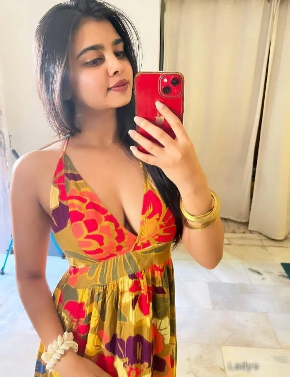 Sanjana, 22 years old Ho Chi Minh escort girl with big tits, height 160 sm, Weight  kg