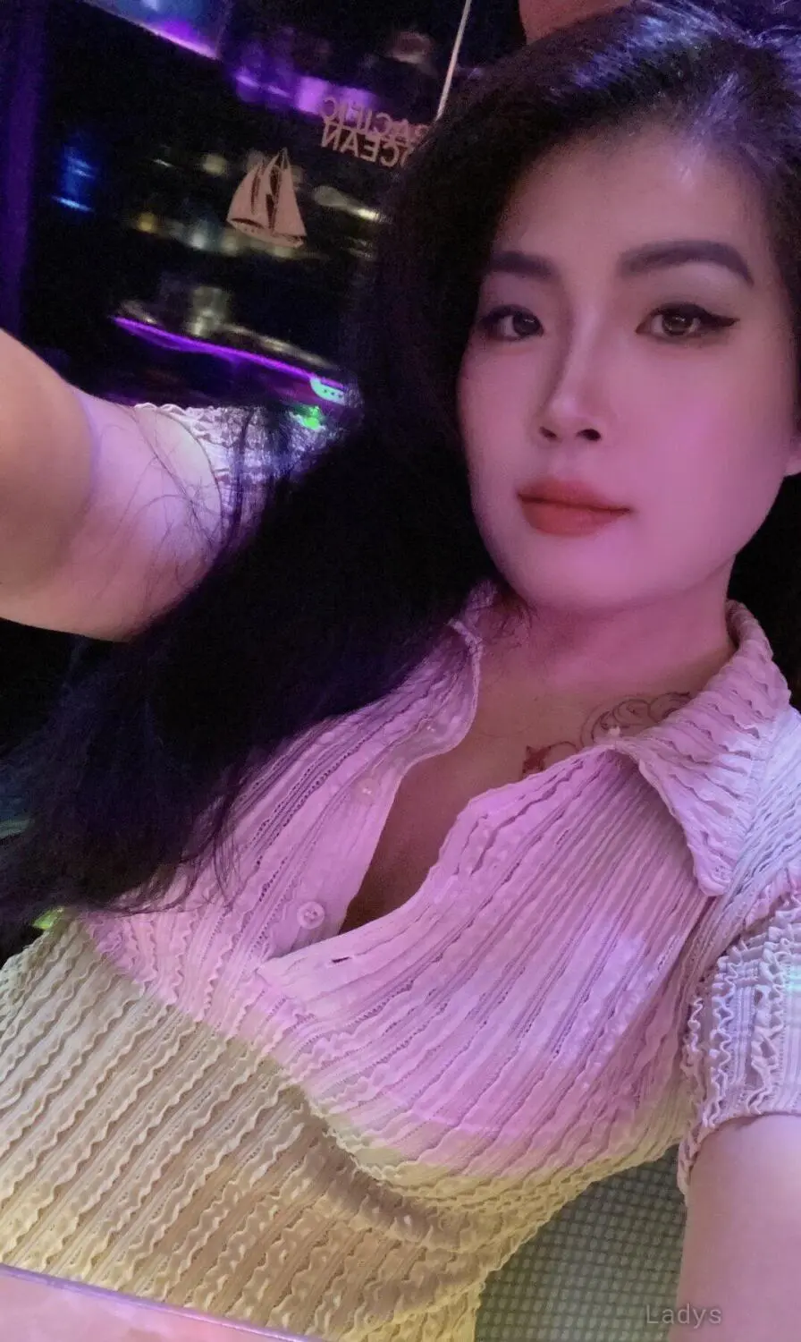 Anna, 29 years beautiful nude Ho Chi Minh escorts girl, height 161 sm, Weight  kg