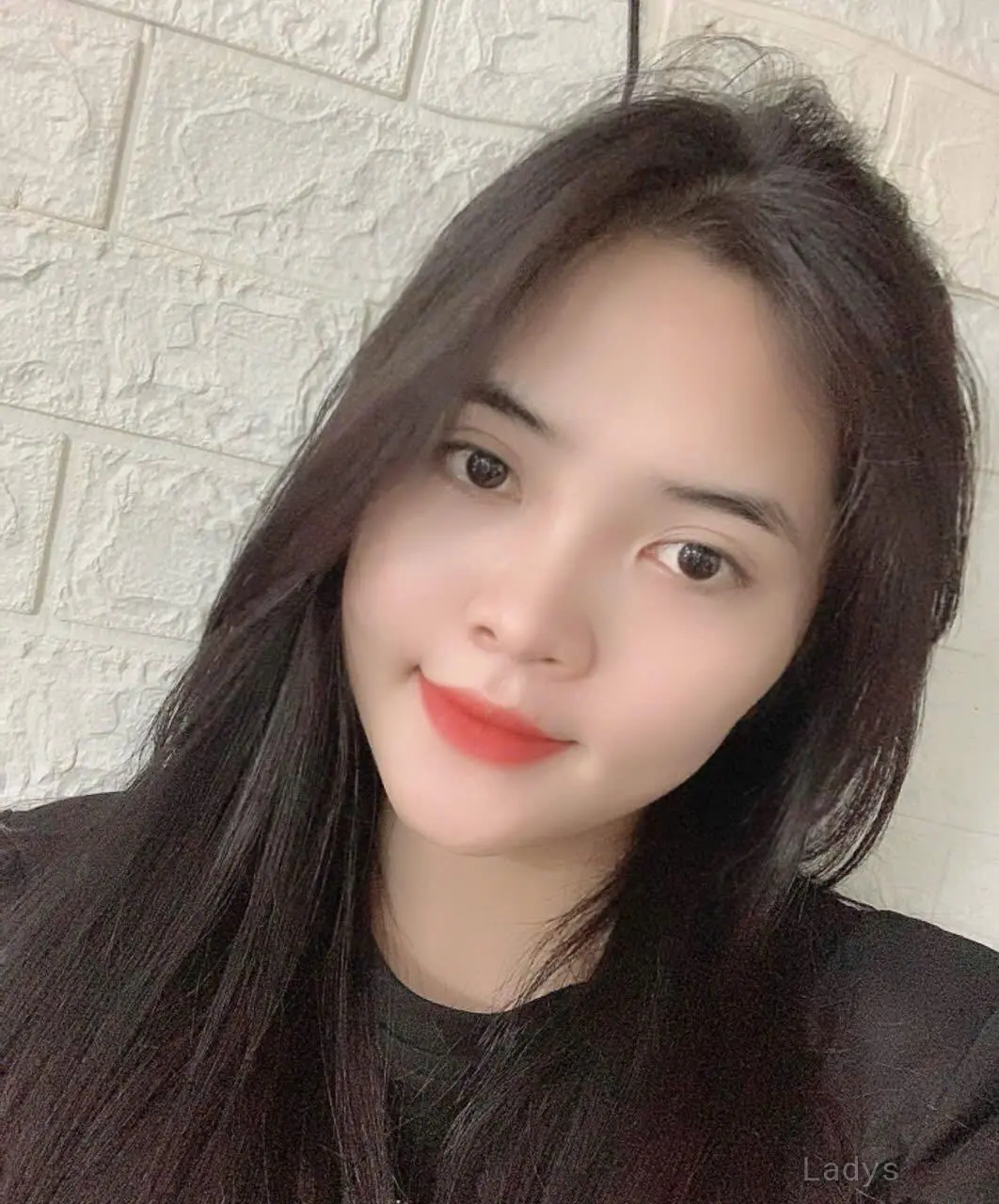 Ci Ci, 25 years beautiful nude Ho Chi Minh escorts girl, height 165 sm, Weight kg