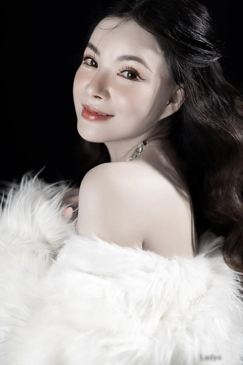 Candy,  years old Hong Kong escort girl with big tits, height 160 sm, Weight  kg
