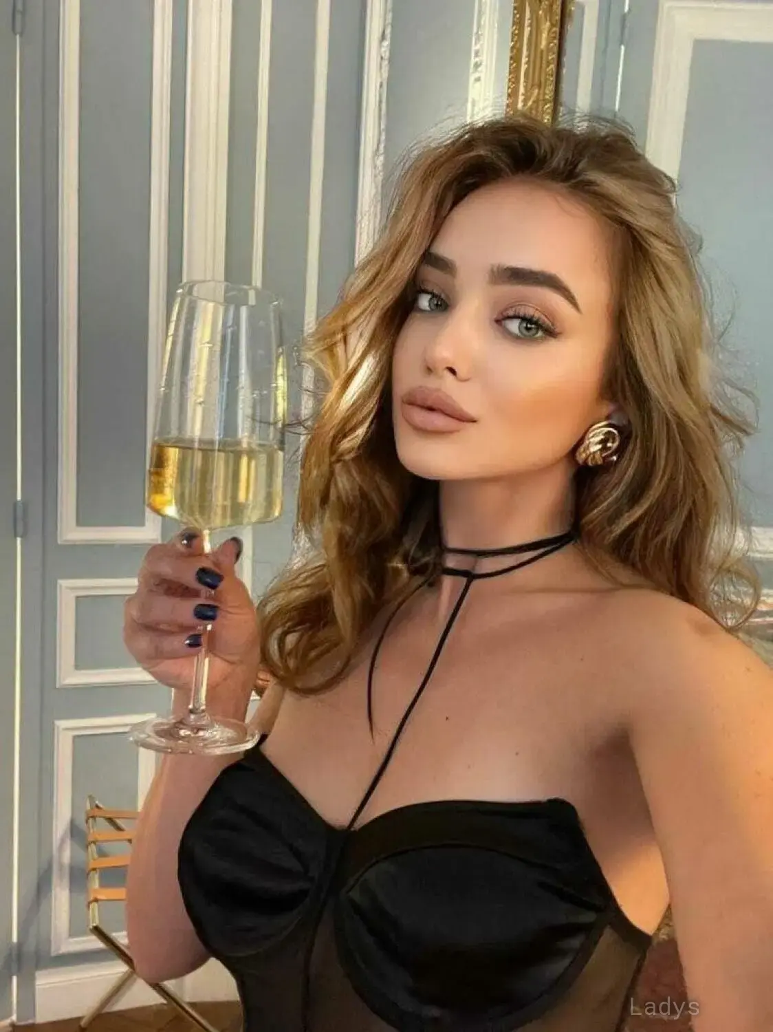 ALEXA, 21 years old Houston escort girl with big tits, height 173 sm, Weight 53 kg