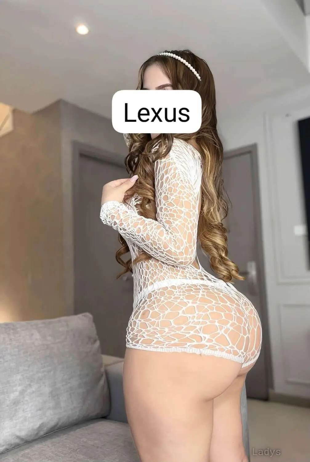 Lexus, 27 years old Houston escort girl with big tits, height 159 sm, Weight 77 kg