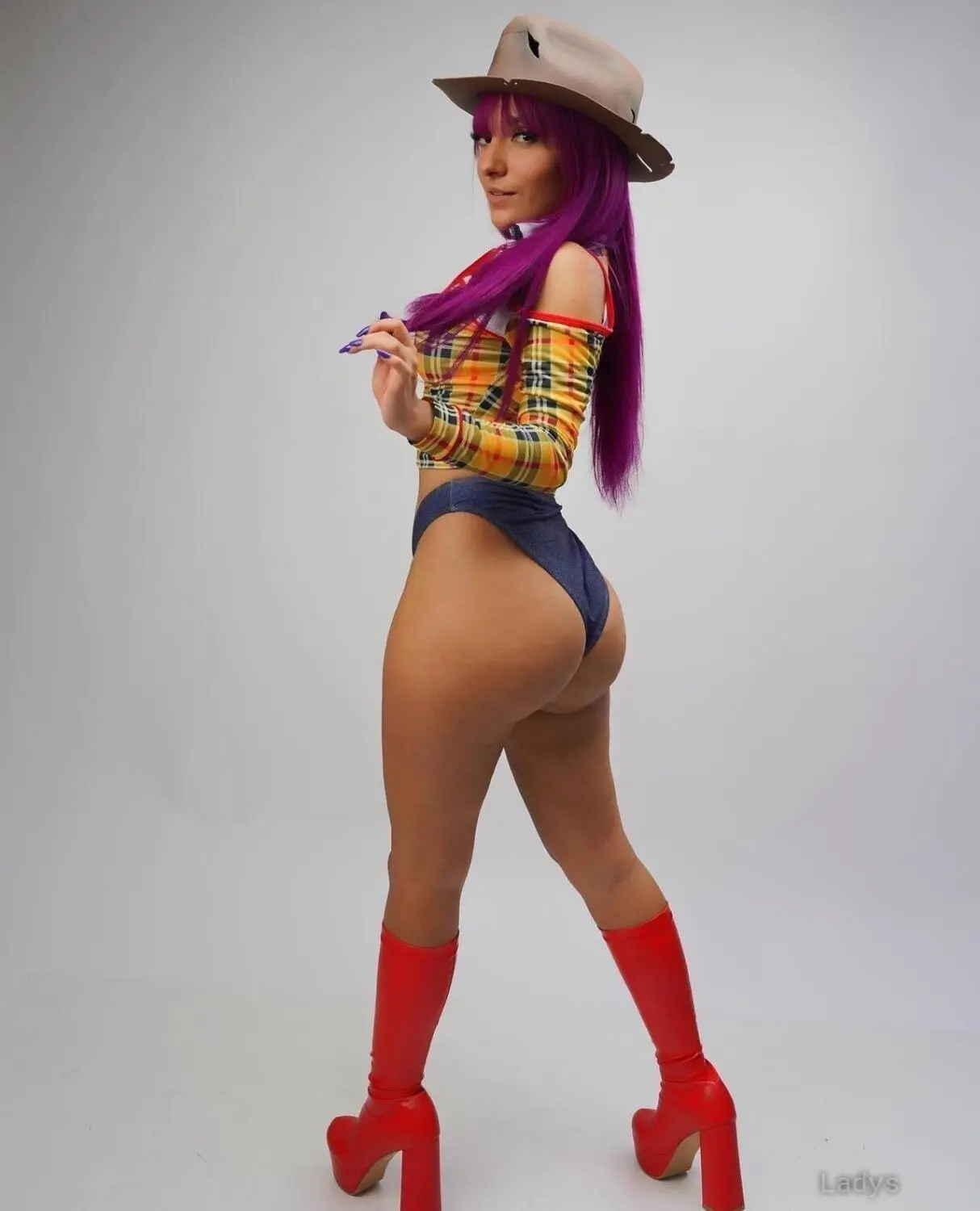 Barbie Rican, 33 years beautiful nude Houston escorts girl, height 160 sm, Weight 64 kg