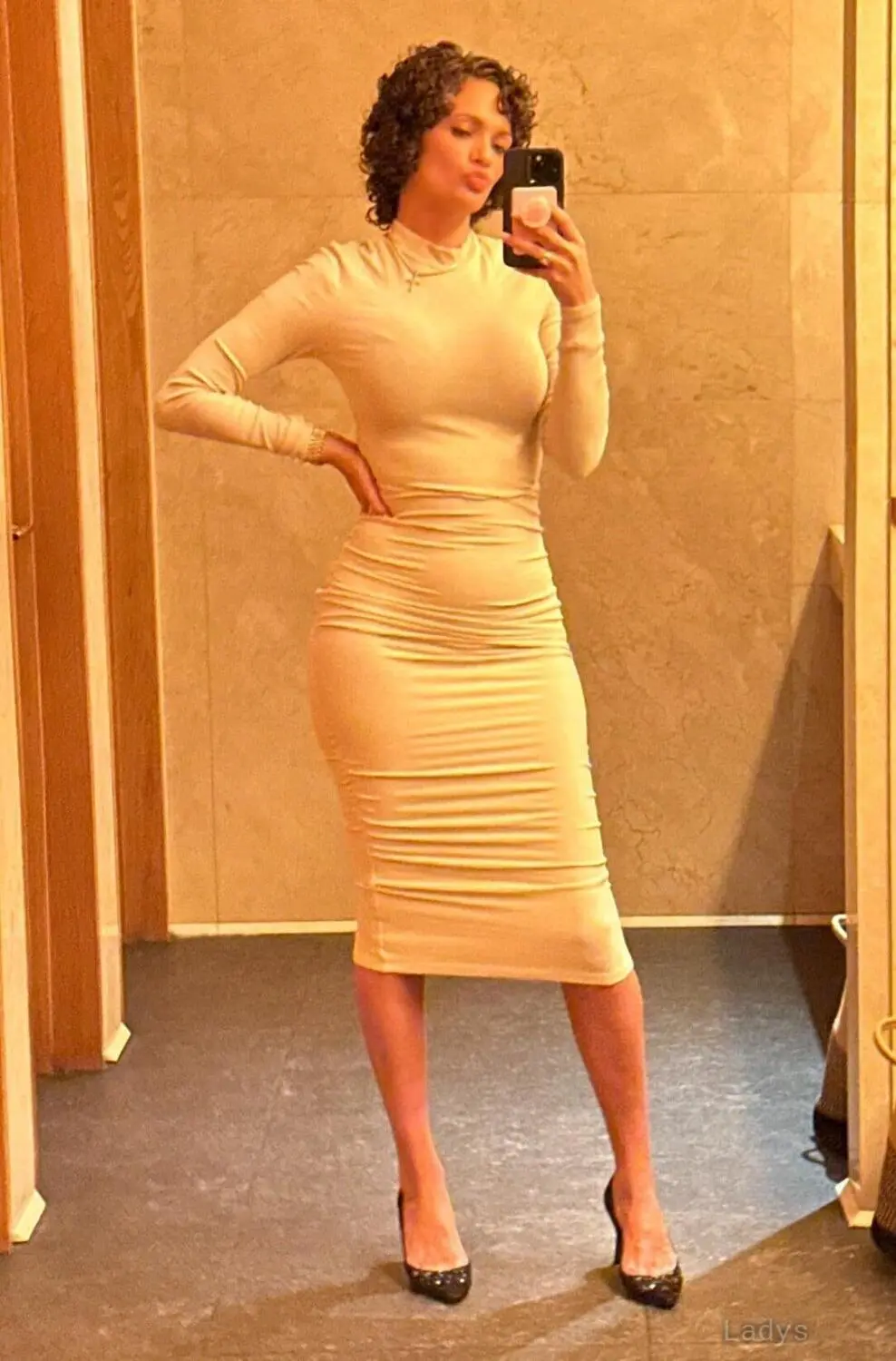 Jessica Dykstra, 37 years beautiful nude Houston escorts girl, height 172 sm, Weight 50 kg