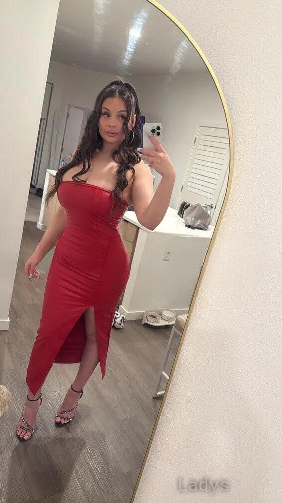 Lauren Lovely, 23 years beautiful nude Houston escorts girl, height 155 sm, Weight 58 kg