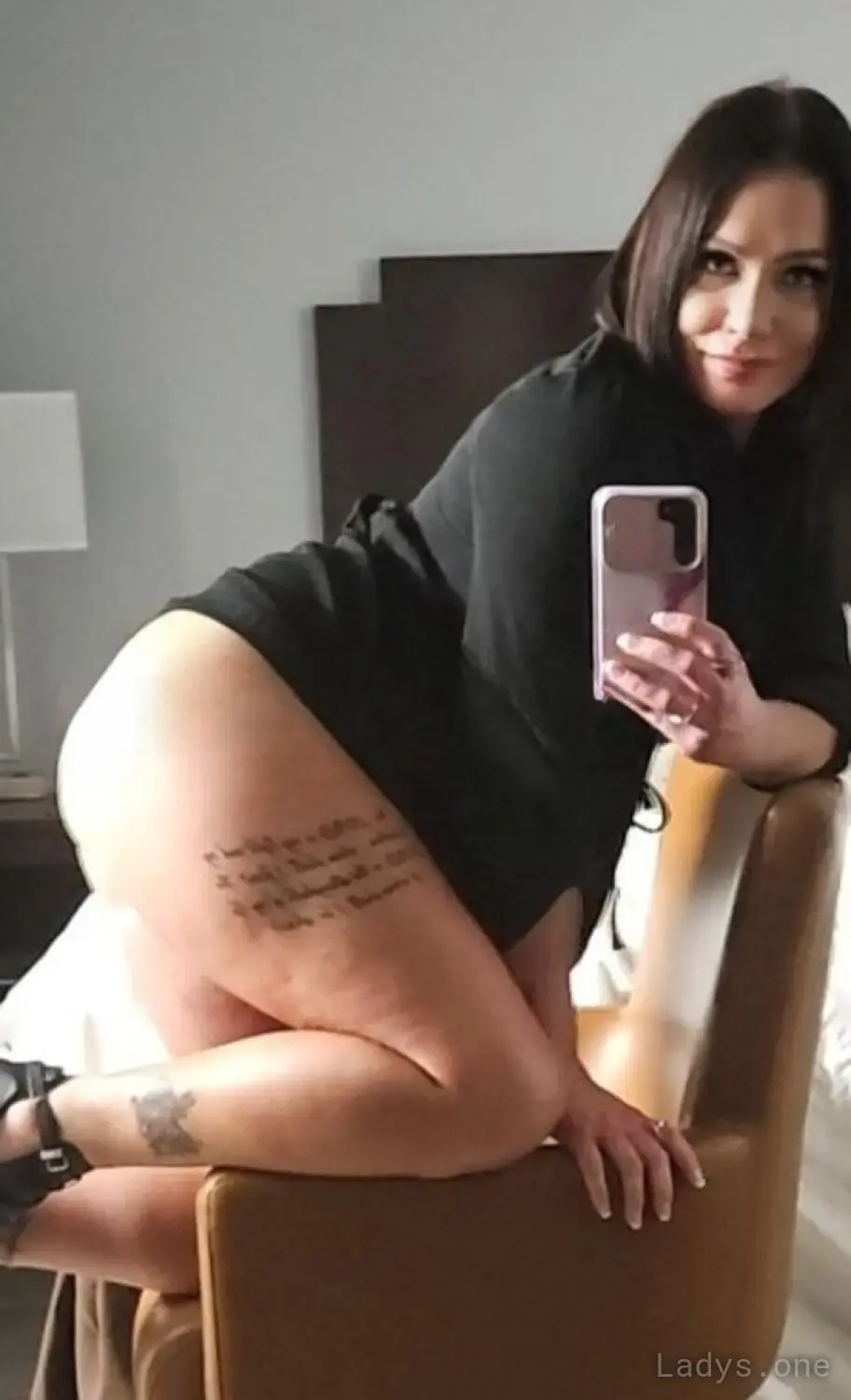 MIA, 38 years beautiful nude Houston escorts girl, height 155 sm, Weight 59 kg