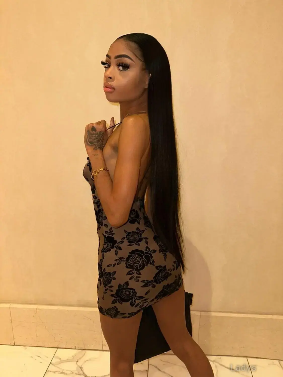 MILANI MAYS, 22 years beautiful nude Houston escorts girl, height 141 sm, Weight 54 kg
