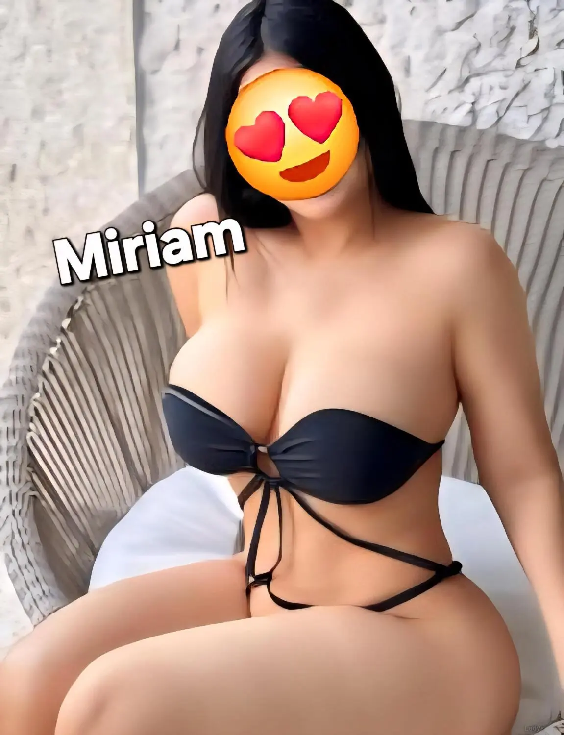 Latinas curvis, 28 years sexy toples Houston scorts girl, height 159 sm, Weight 63 kg