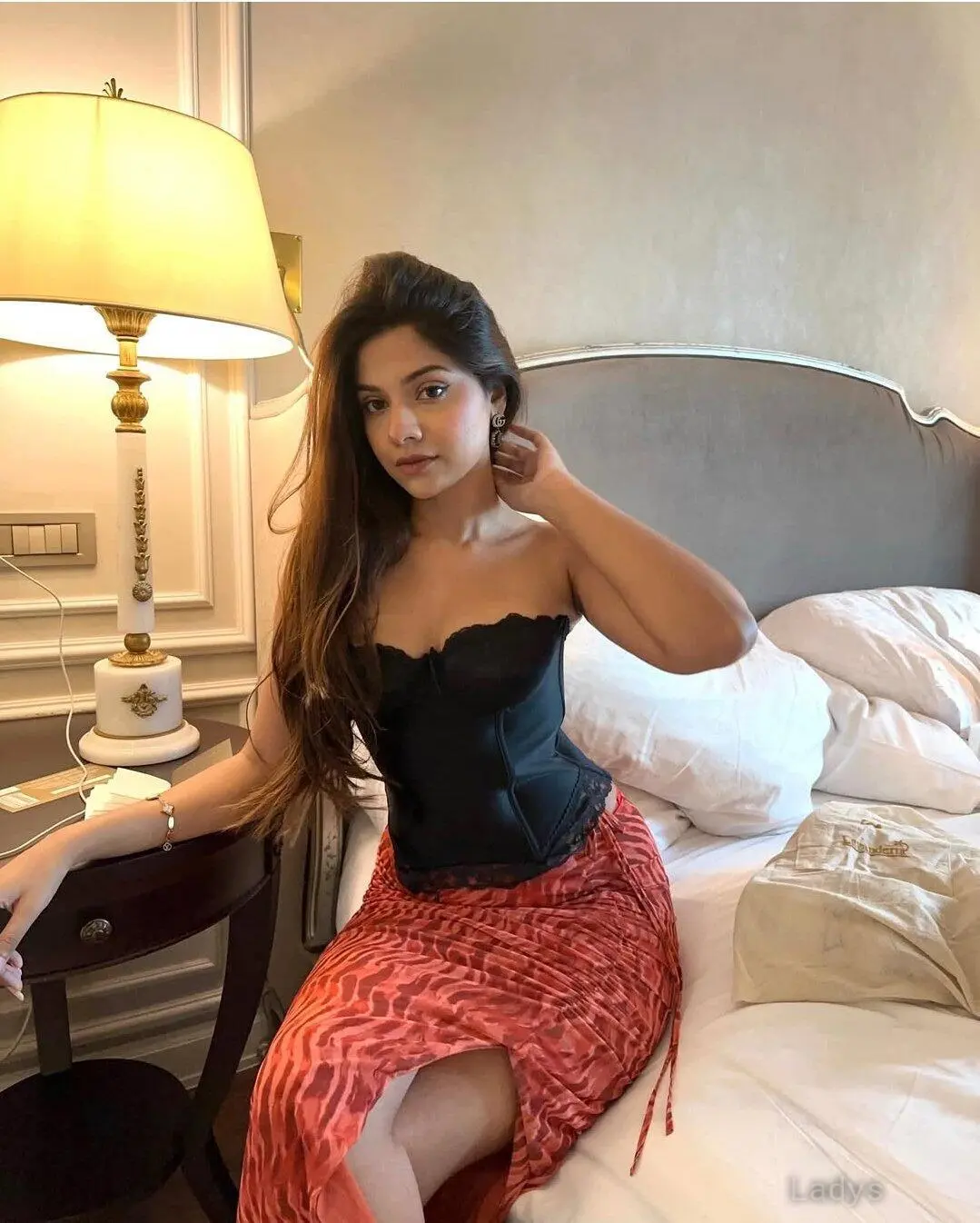 Ahilya, 22 years beautiful nude Hua Hin escorts girl, height 160 sm, Weight  kg