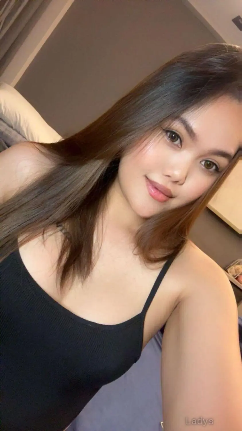 Ketki, 23 years beautiful nude Hua Hin escorts girl, height 154 sm, Weight  kg
