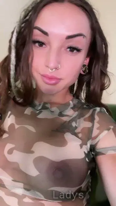 I'm available for hook up and sex, 23 years beautiful nude Huntington Beach escorts girl, height 161 sm, Weight 60 kg