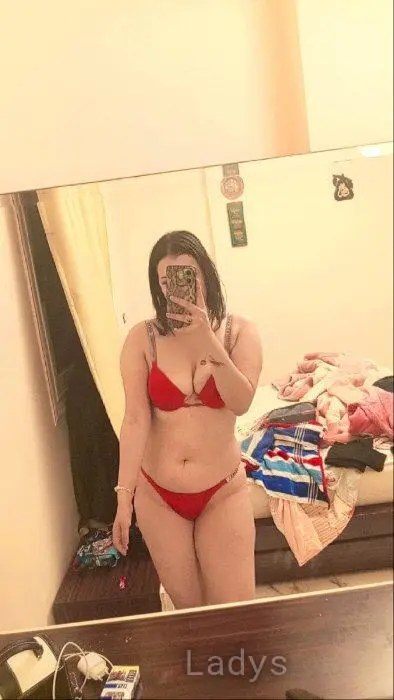Haidy, 22 years beautiful nude Hurghada escorts girl, height 163 sm, Weight 71 kg