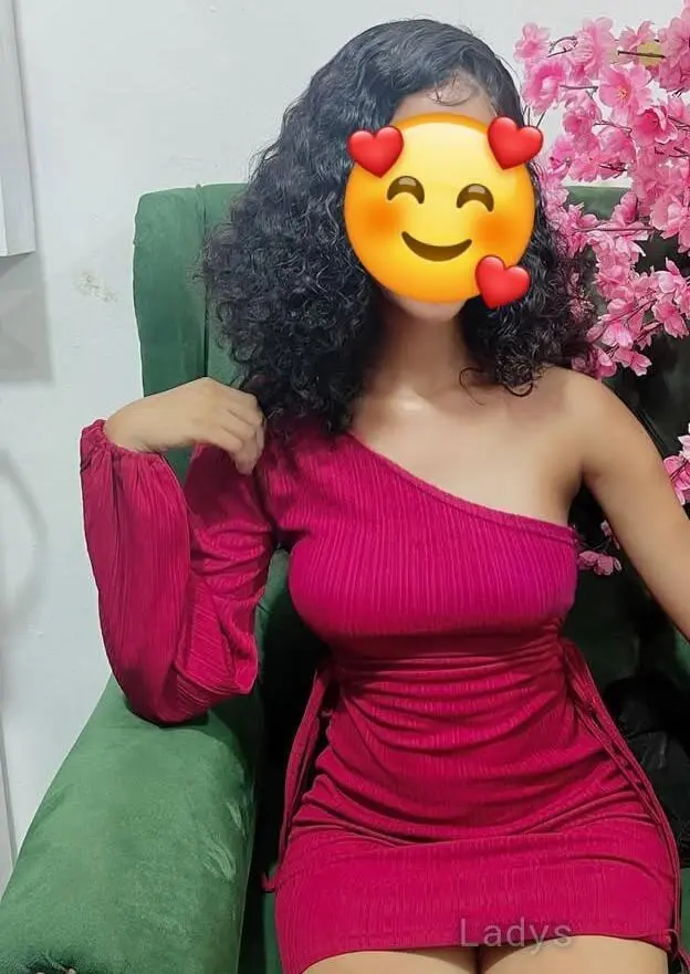 Bella, 23 years old Hyderabad escort girl with big tits, height sm, Weight kg