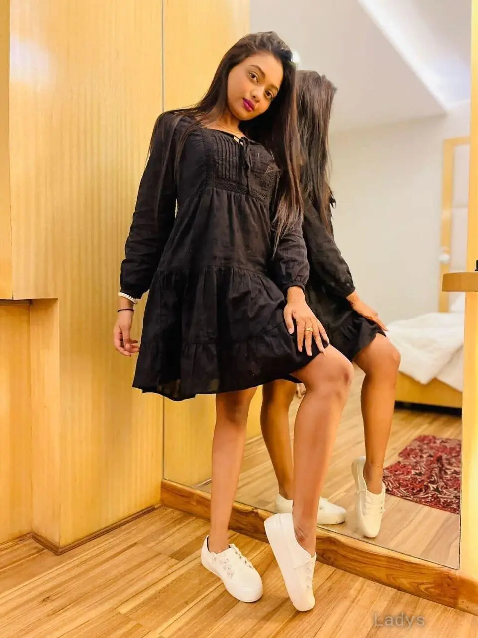 Bhumi, 22 years old Hyderabad escort girl with big tits, height 165 sm, Weight kg