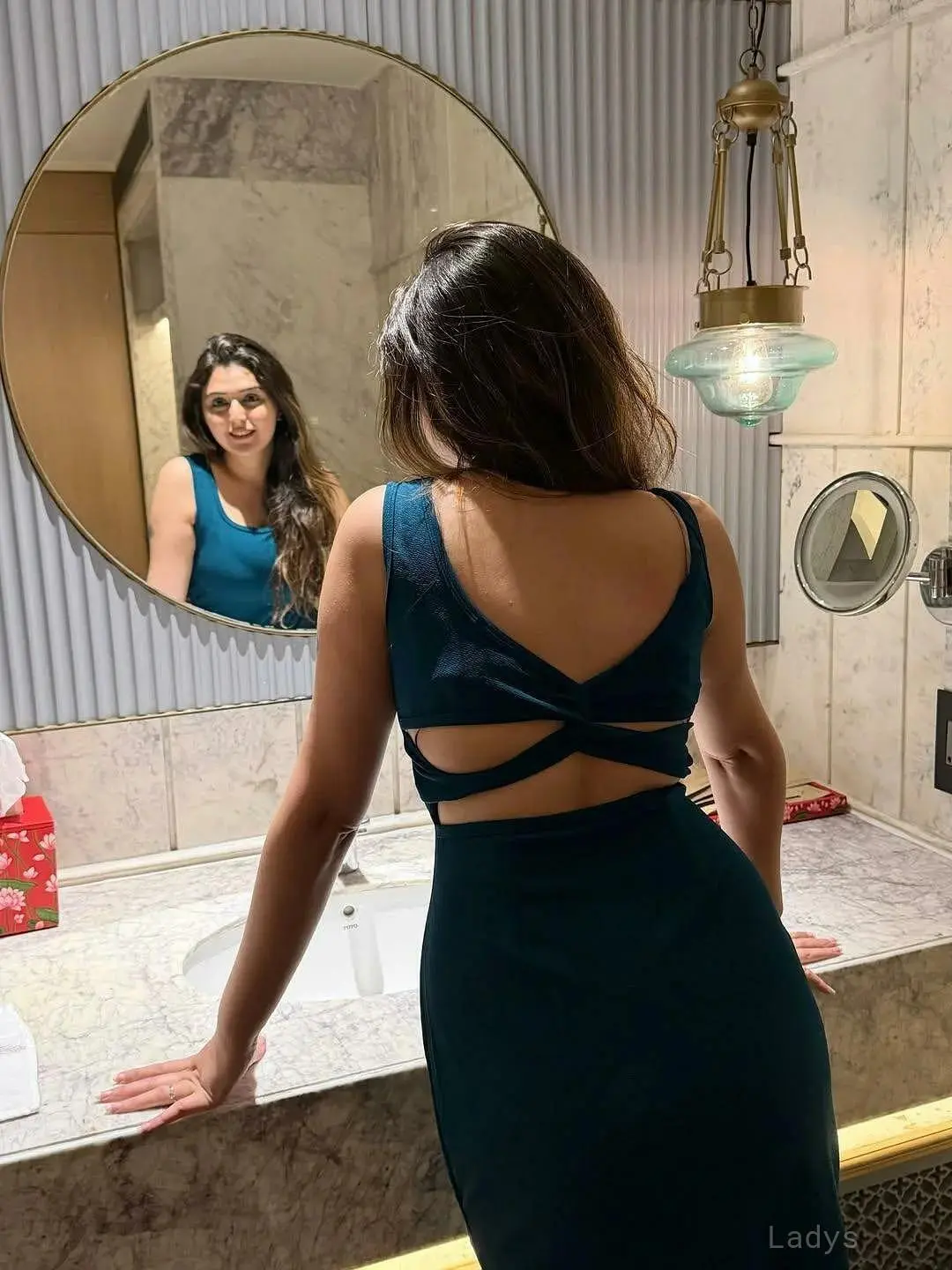 Mohini, 23 years old Hyderabad escort girl with big tits, height 154 sm, Weight  kg