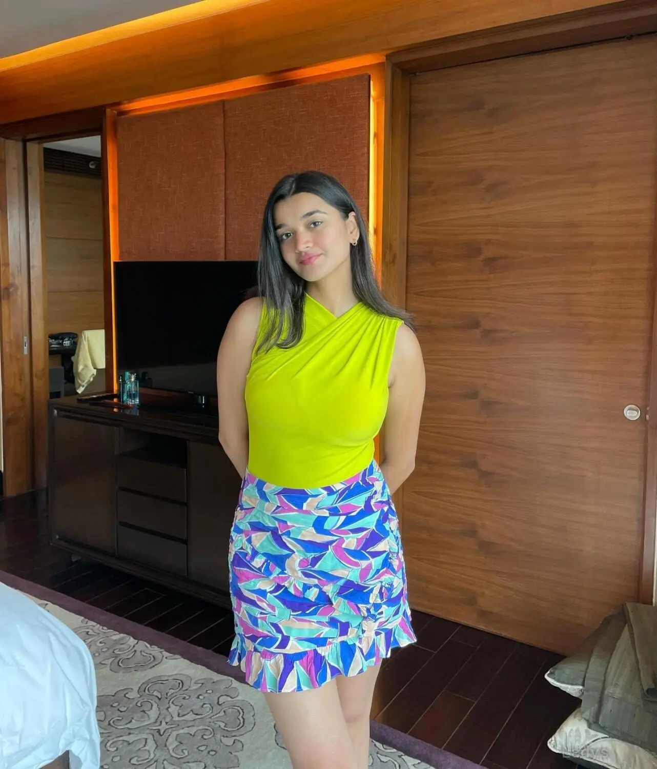 Preeti,  years old Hyderabad escort girl with big tits, height  sm, Weight  kg