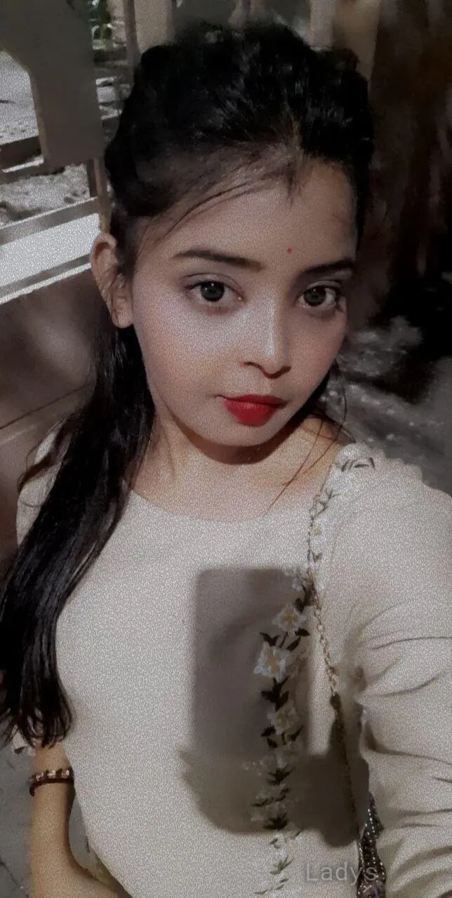 Angel, 22 years beautiful nude Hyderabad escorts girl, height 140 sm, Weight  kg