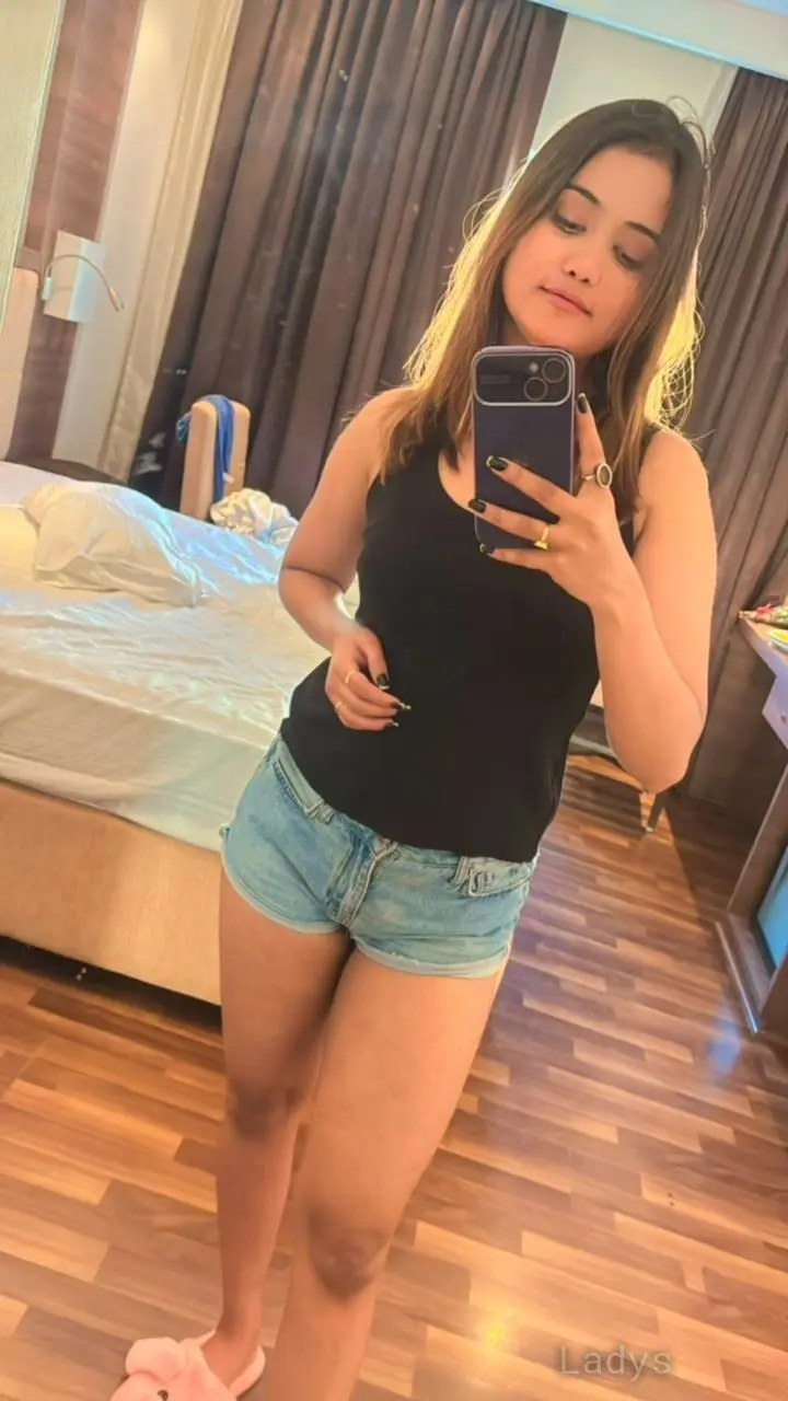 Anjali, 24 years beautiful nude Hyderabad escorts girl, height  sm, Weight  kg
