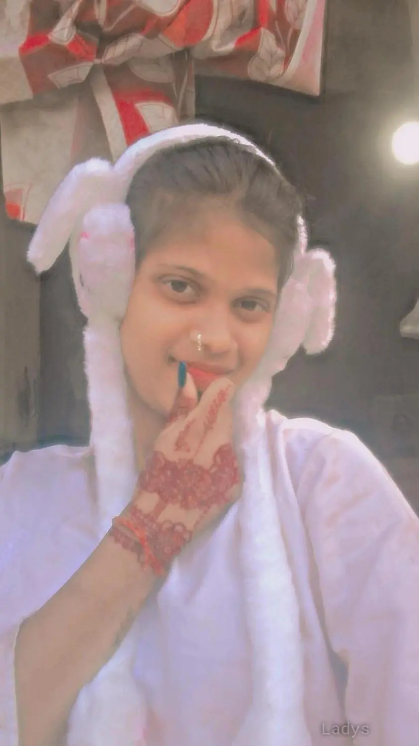 Anna, 21 years beautiful nude Hyderabad escorts girl, height 164 sm, Weight kg