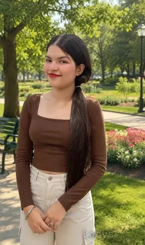 Jyoti, 21 years beautiful nude Hyderabad escorts girl, height 155 sm, Weight  kg