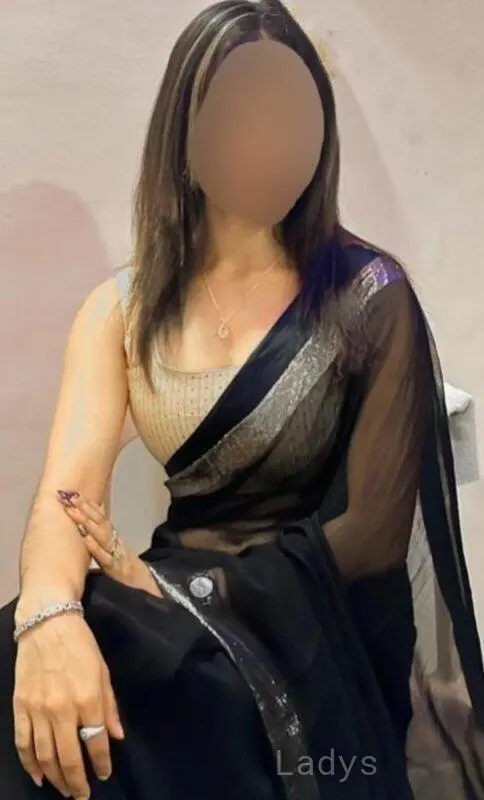 Khushi, 23 years beautiful nude Hyderabad escorts girl, height 154 sm, Weight kg