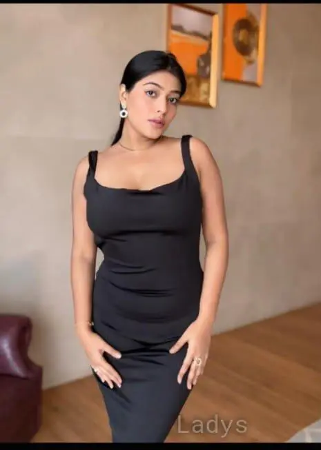 Kritika, 22 years beautiful nude Hyderabad escorts girl, height 154 sm, Weight kg