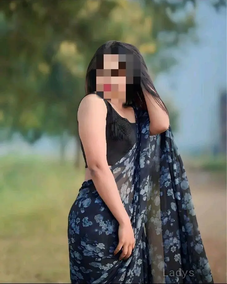 Manisha, 23 years beautiful nude Hyderabad escorts girl, height 164 sm, Weight  kg
