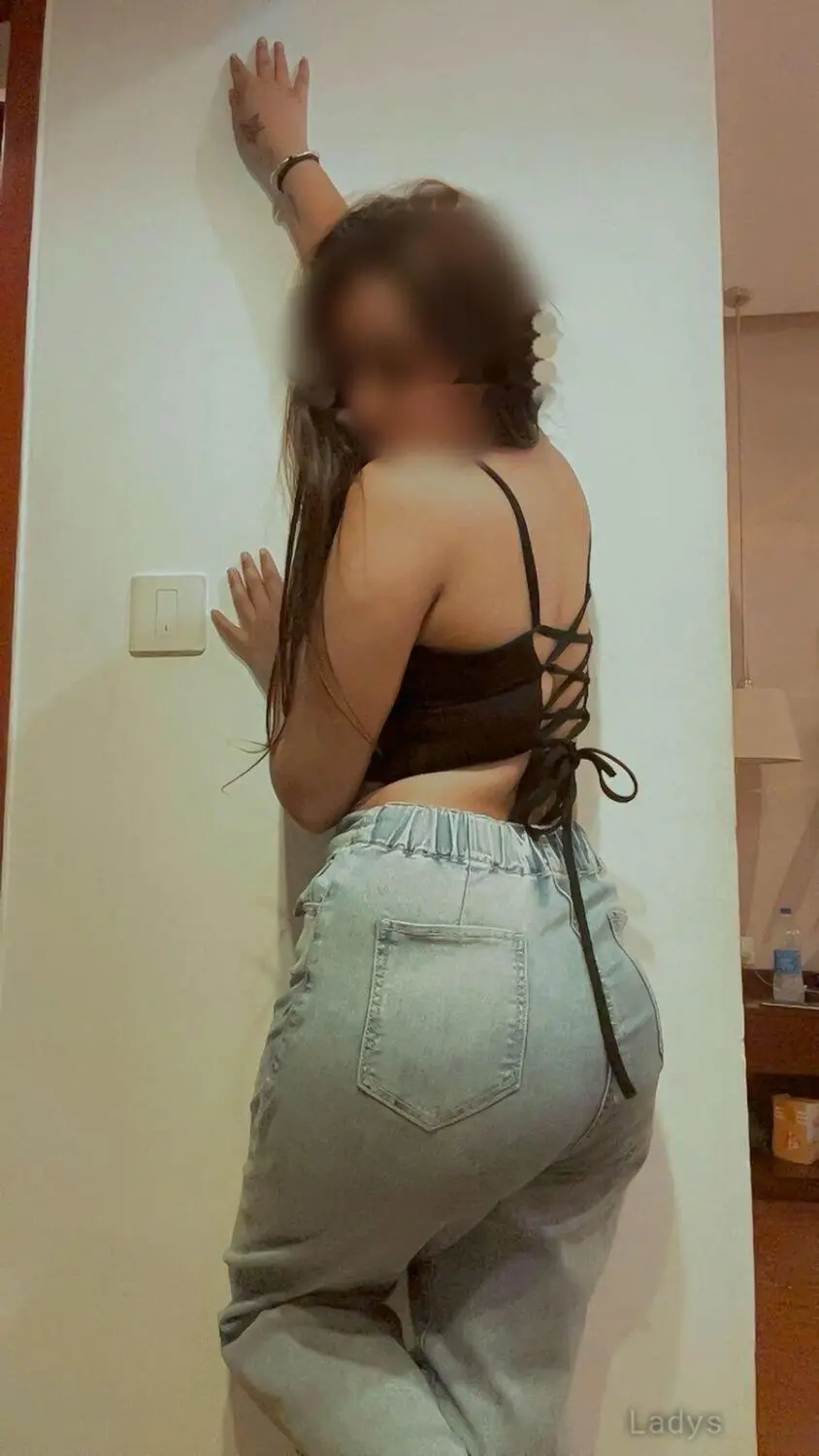 Nirmala, 22 years beautiful nude Hyderabad escorts girl, height 165 sm, Weight  kg