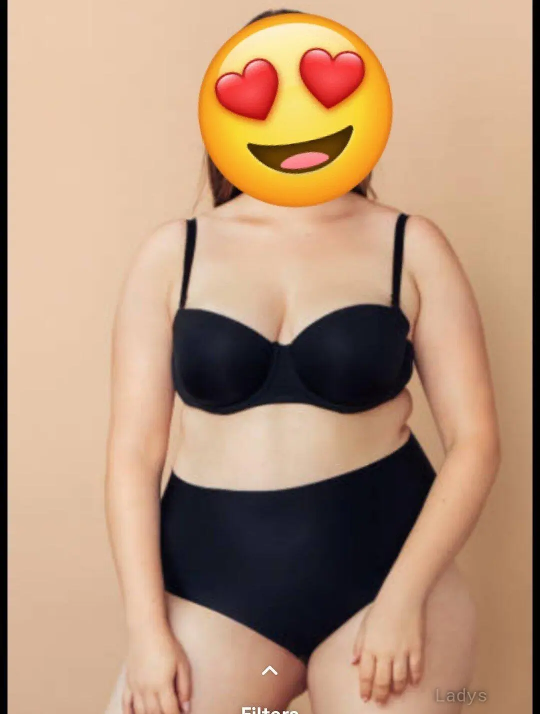 Siya, 28 years beautiful nude Hyderabad escorts girl, height 170 sm, Weight kg