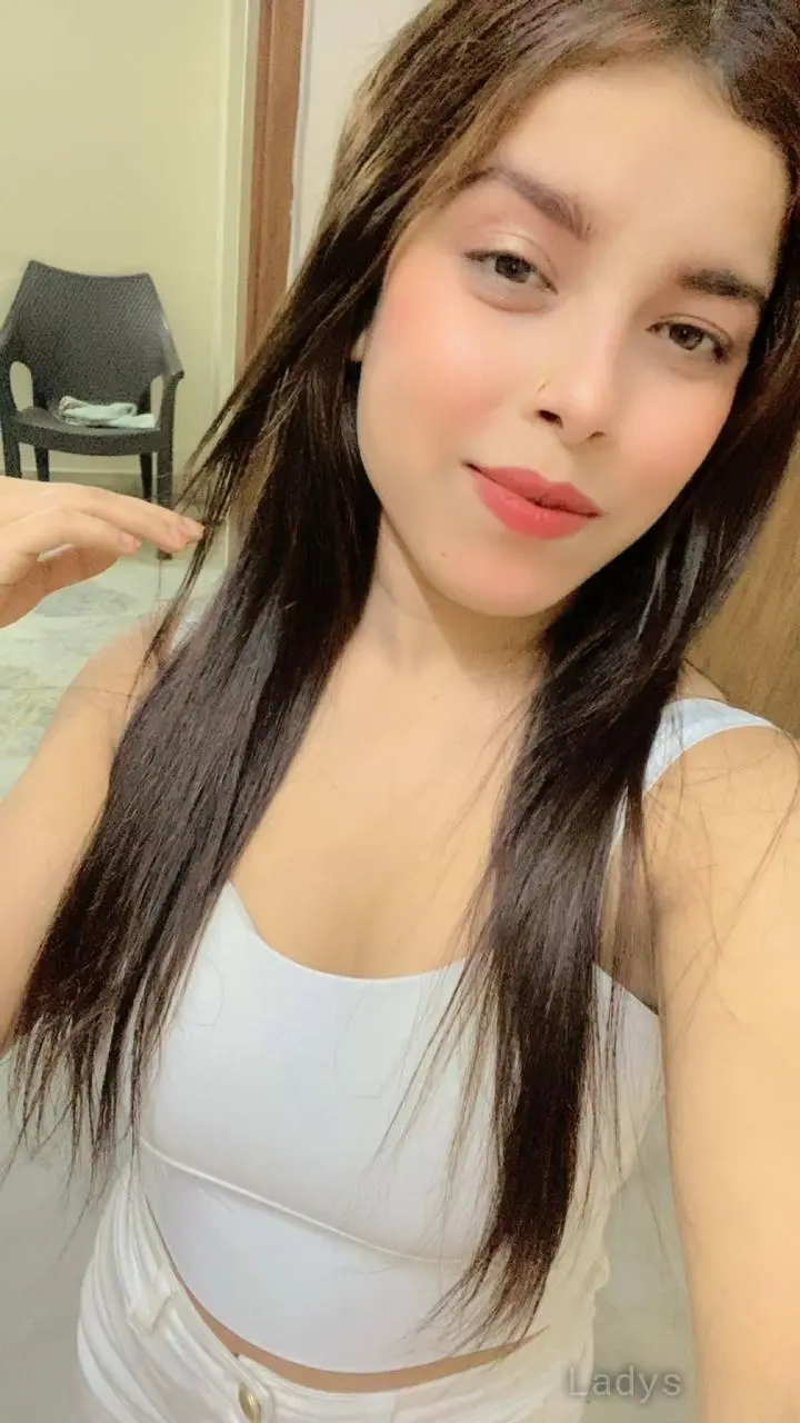 Soniay, 21 years beautiful nude Hyderabad escorts girl, height 165 sm, Weight  kg