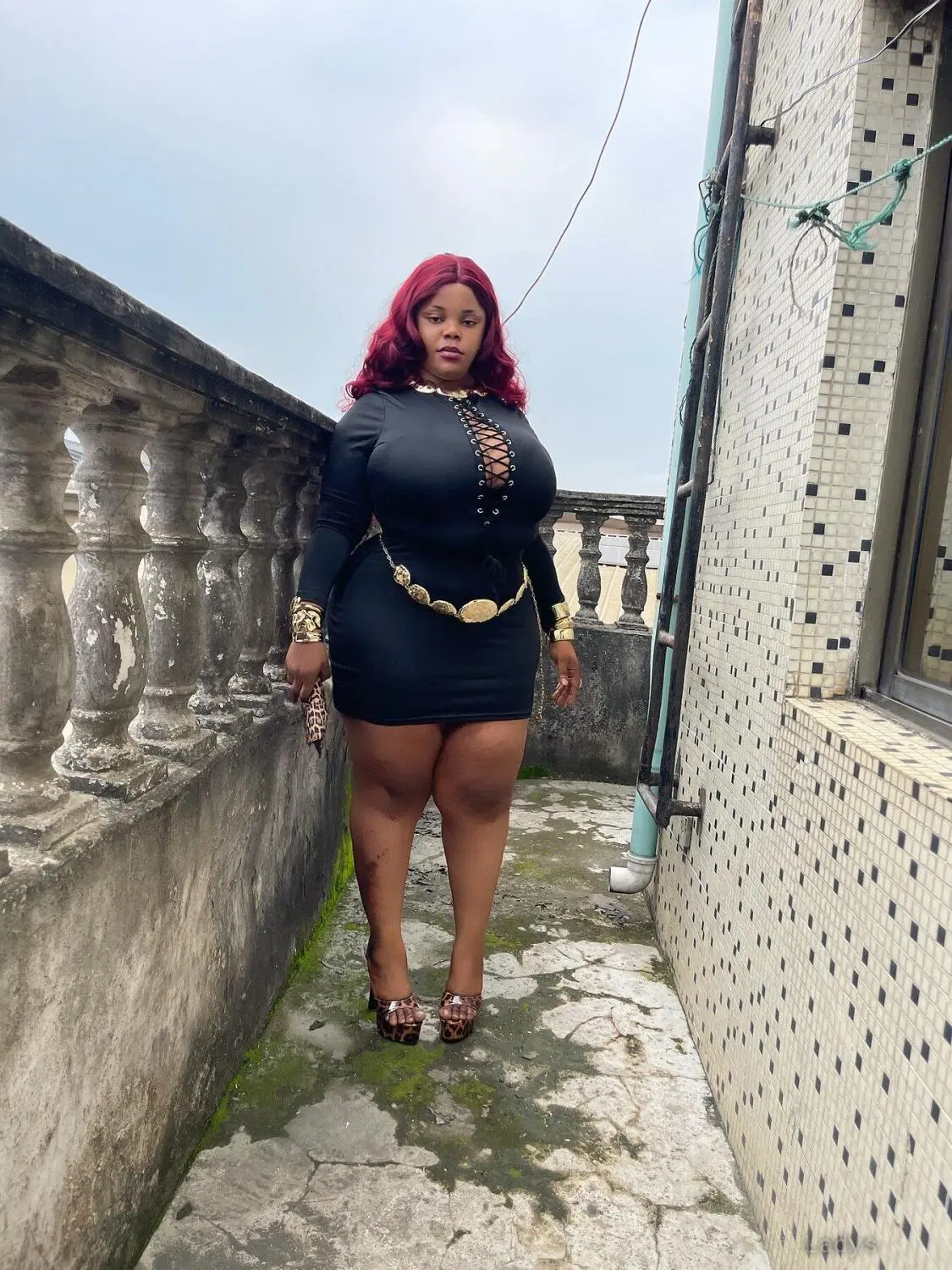 Bossyy, 24 years old Ikeja escort girl with big tits, height 162 sm, Weight kg