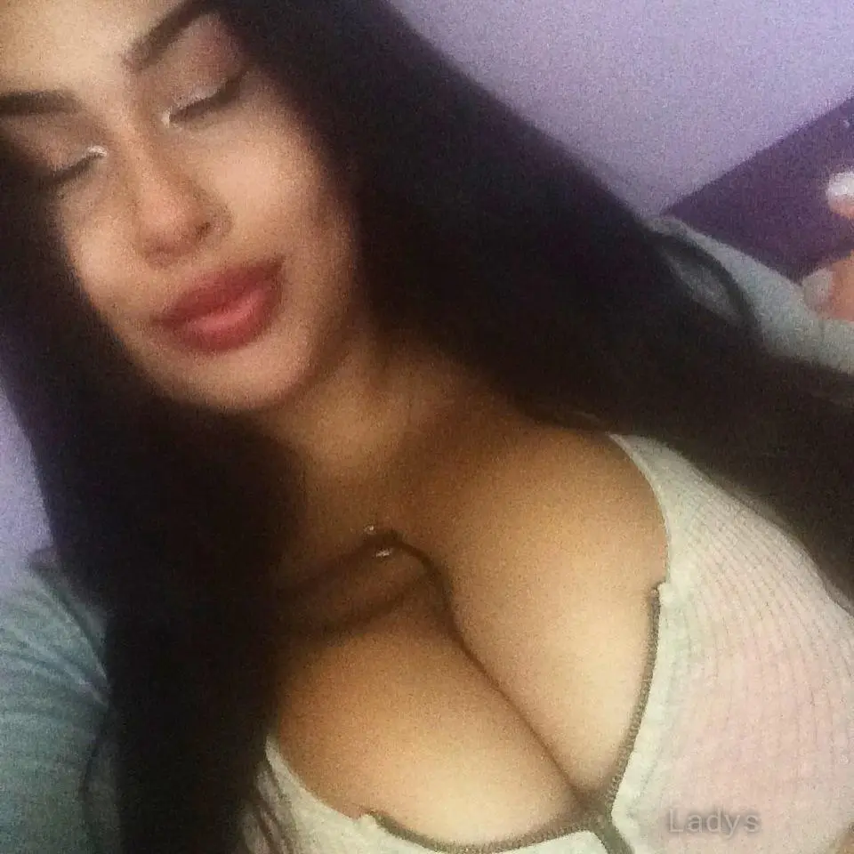 BabyTokyo, 30 years old Indianapolis escort girl with big tits, height 165 sm, Weight 76 kg