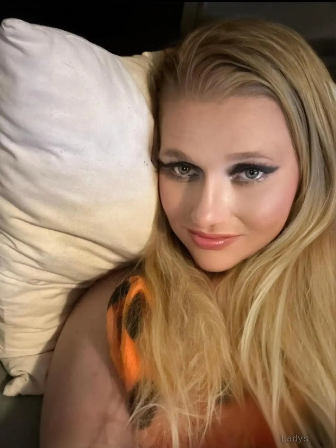 Bree, 34 years beautiful nude Indianapolis escorts girl, height 154 sm, Weight 62 kg