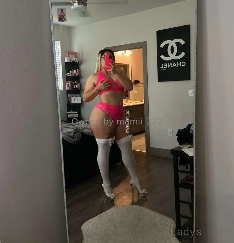 Mamii_222, 27 years beautiful nude Indianapolis escorts girl, height 167 sm, Weight 71 kg