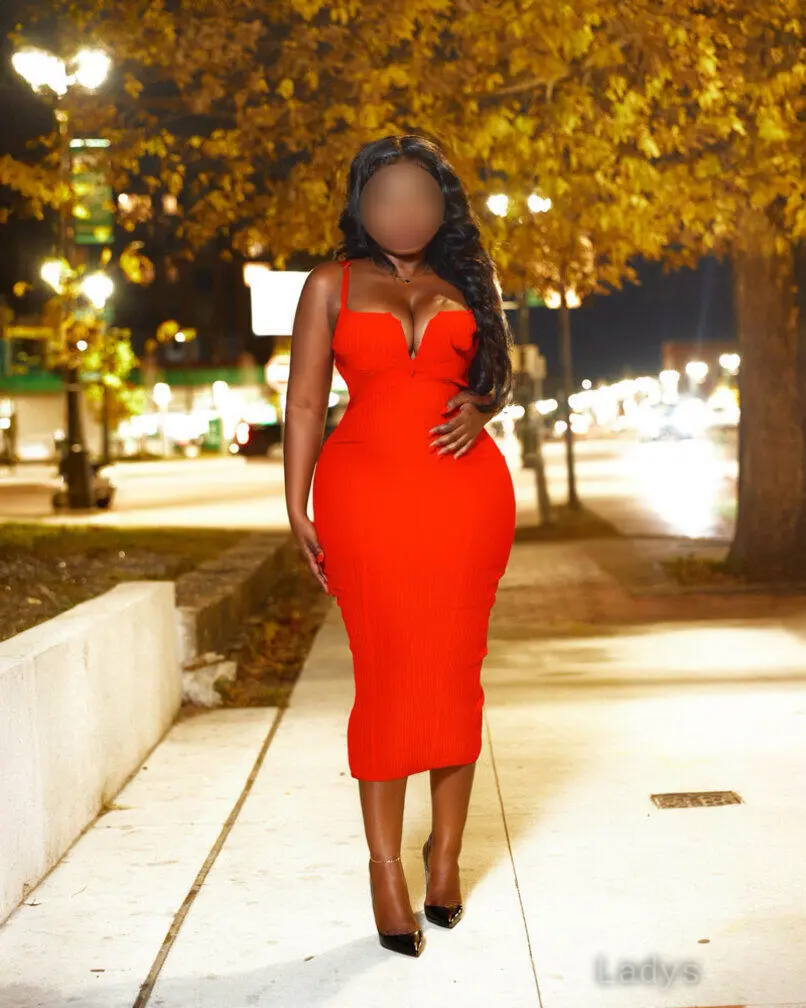 Nadia Winters, 26 years beautiful nude Indianapolis escorts girl, height 164 sm, Weight 68 kg