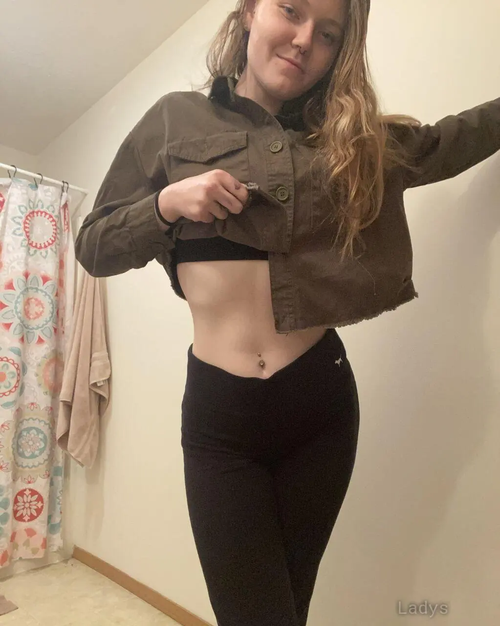 Olivia, 22 years beautiful nude Indianapolis escorts girl, height 163 sm, Weight 47 kg