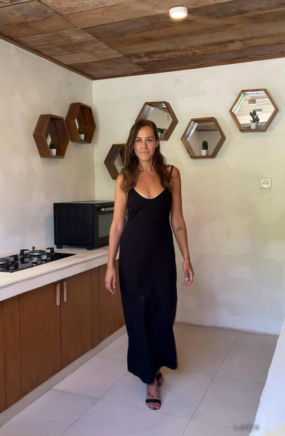Sammy Walsh, 34 years beautiful nude Indianapolis escorts girl, height 168 sm, Weight 67 kg