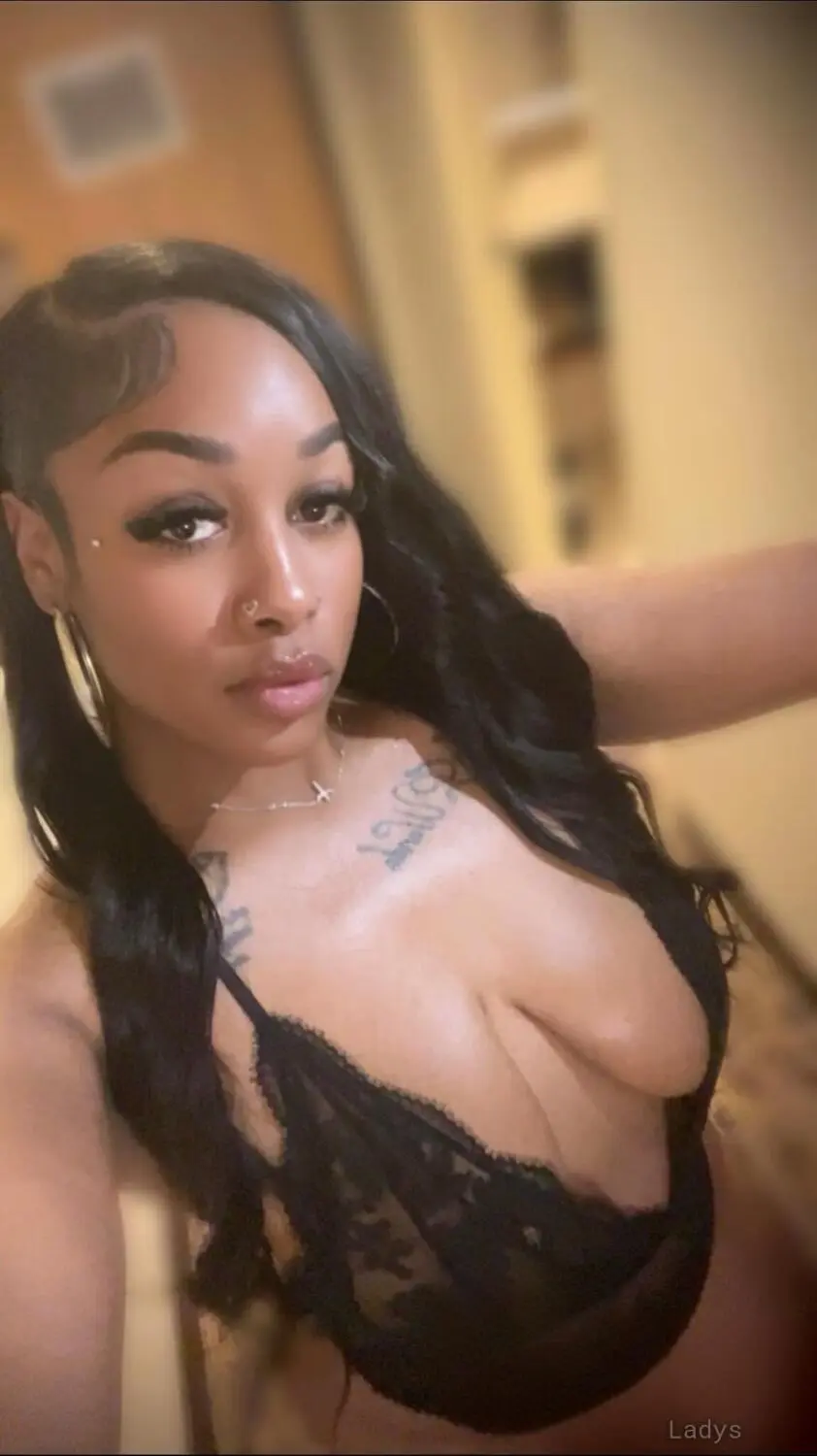 Zea Stone, 20 years beautiful nude Indianapolis escorts girl, height 168 sm, Weight 55 kg