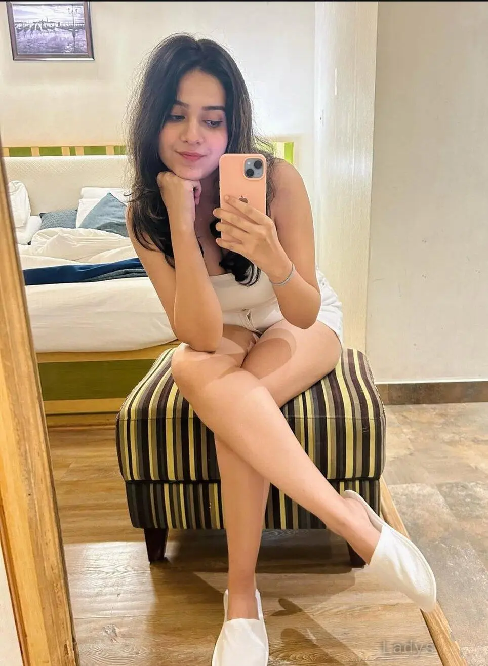 Mohini, 23 years old Indore escort girl with big tits, height 154 sm, Weight kg