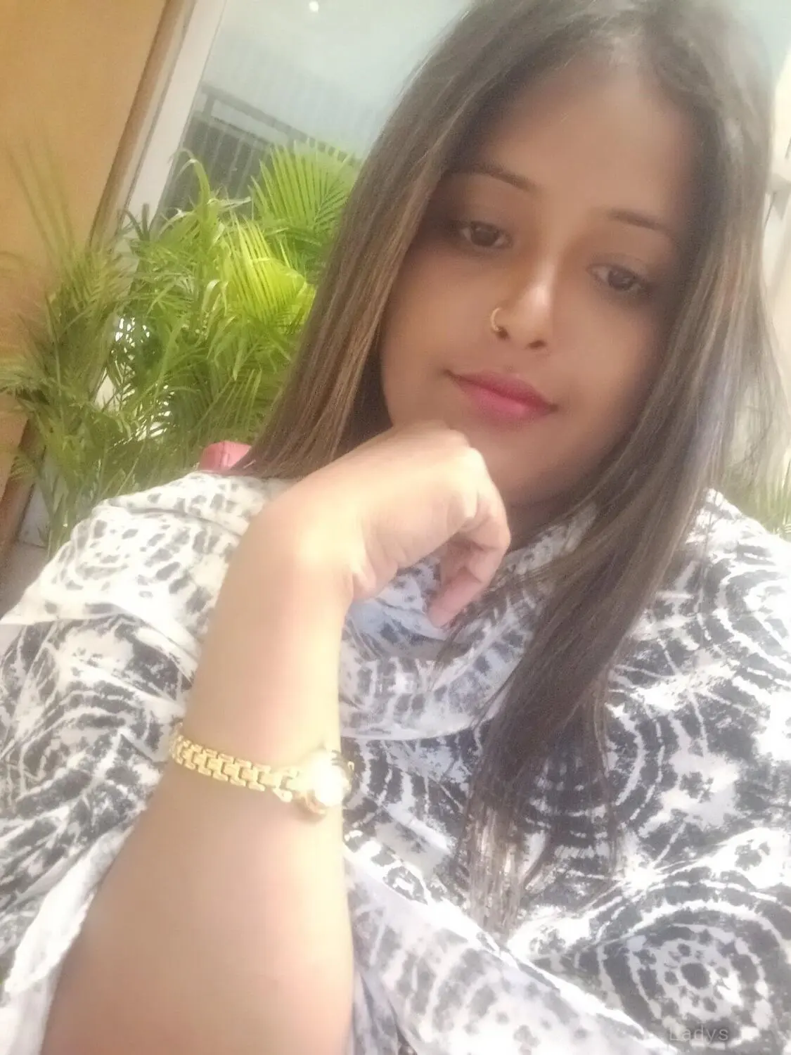 Indore, 21 years beautiful nude Indore escorts girl, height 165 sm, Weight kg