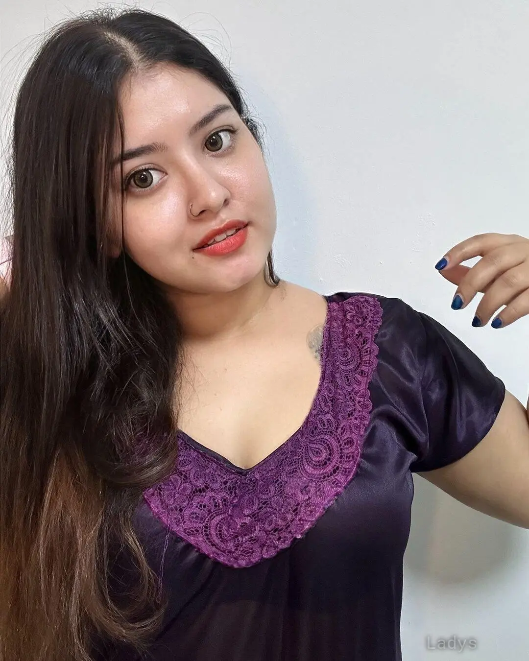 Priyanka, 21 years beautiful nude Indore escorts girl, height 154 sm, Weight  kg