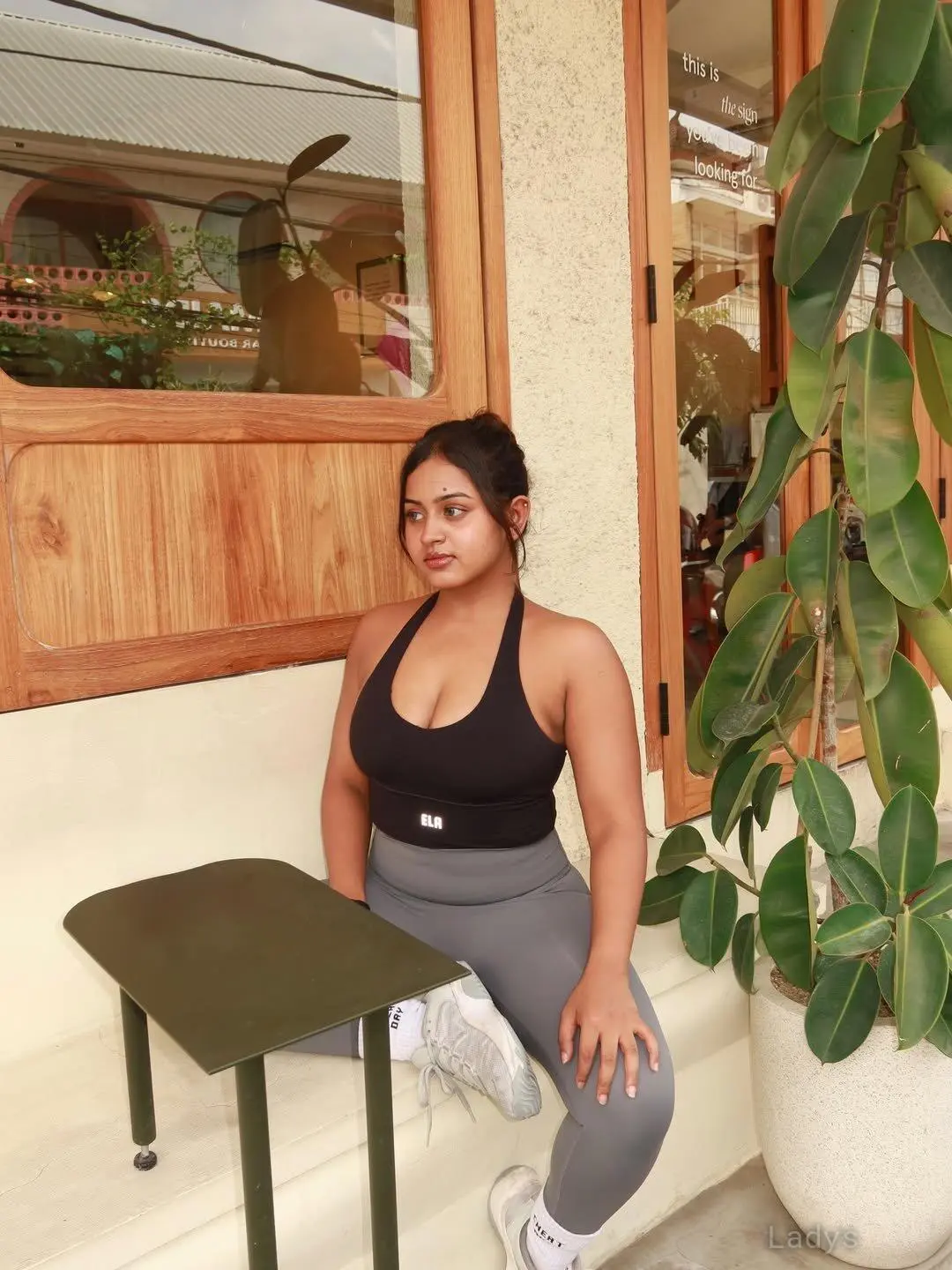 Sakshi, 22 years beautiful nude Indore escorts girl, height 156 sm, Weight  kg