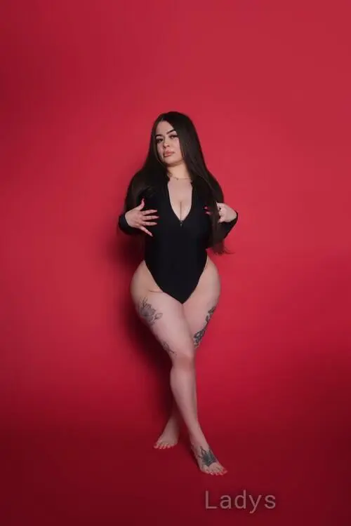 Lil baby, 24 years beautiful nude Inland Empire escorts girl, height 153 sm, Weight 71 kg