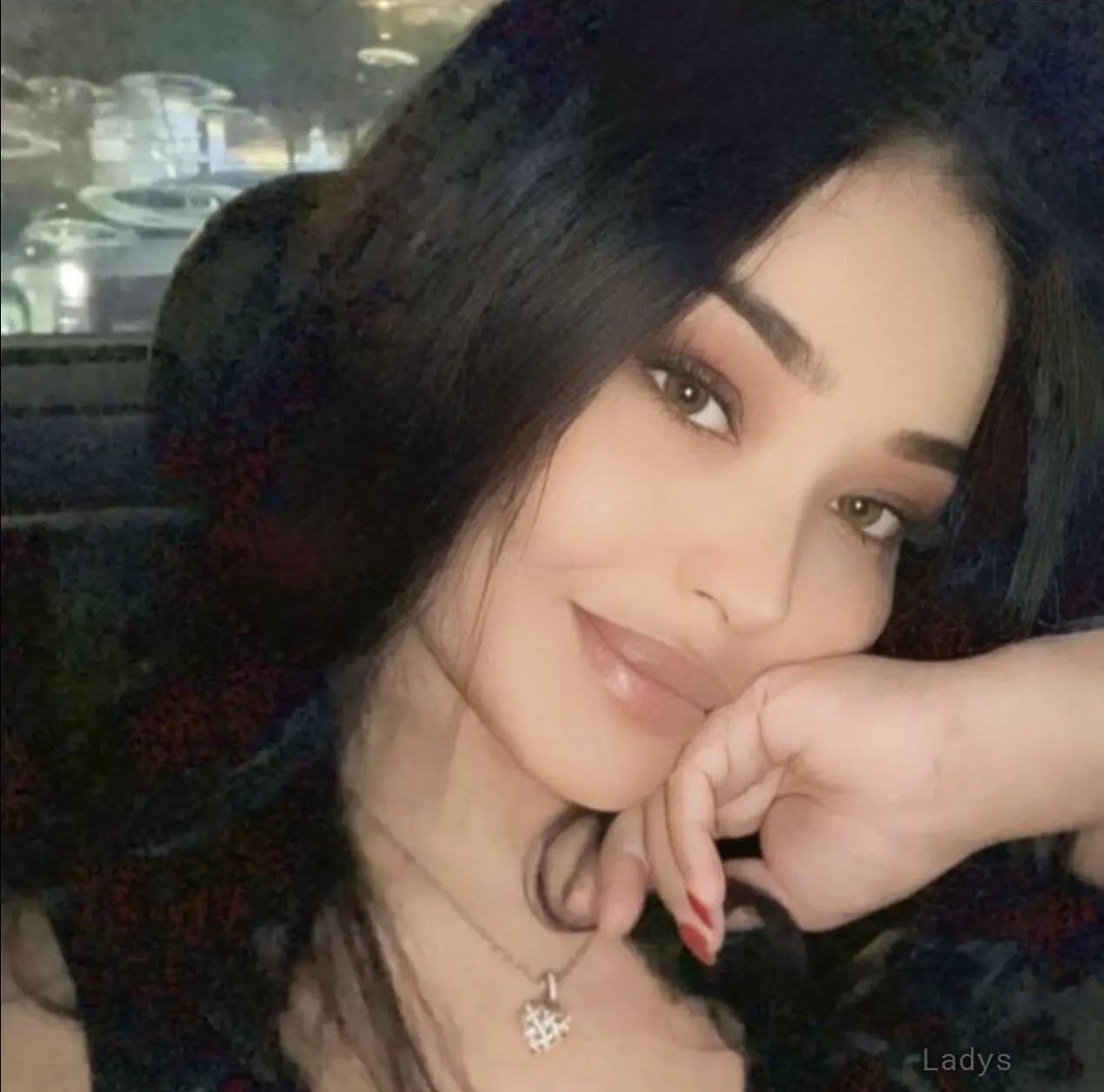 Kareen, 27 years old Istanbul escort girl with big tits, height 165 sm, Weight  kg