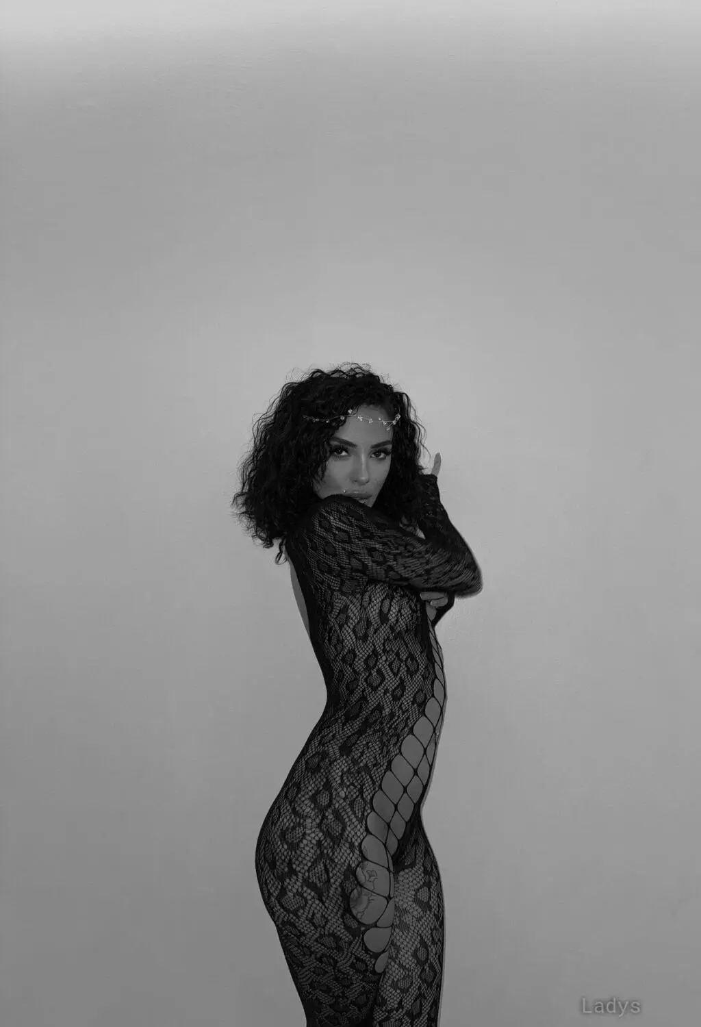 SAMİRA, 24 years old Istanbul escort girl with big tits, height 165 sm, Weight  kg