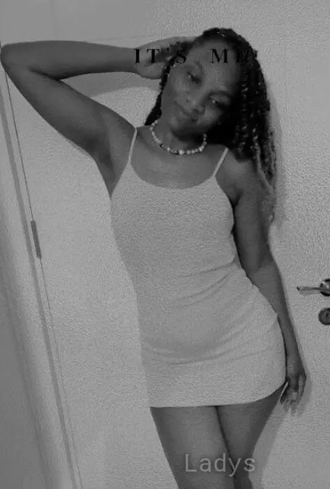 Apple, 25 years beautiful nude Istanbul escorts girl, height 150 sm, Weight 48 kg