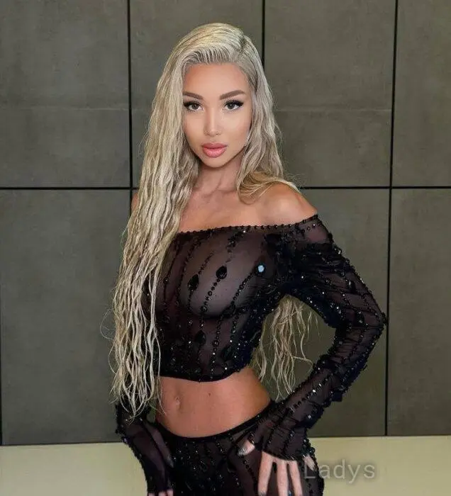 Asen, 21 years beautiful nude Istanbul escorts girl, height 170 sm, Weight 55 kg