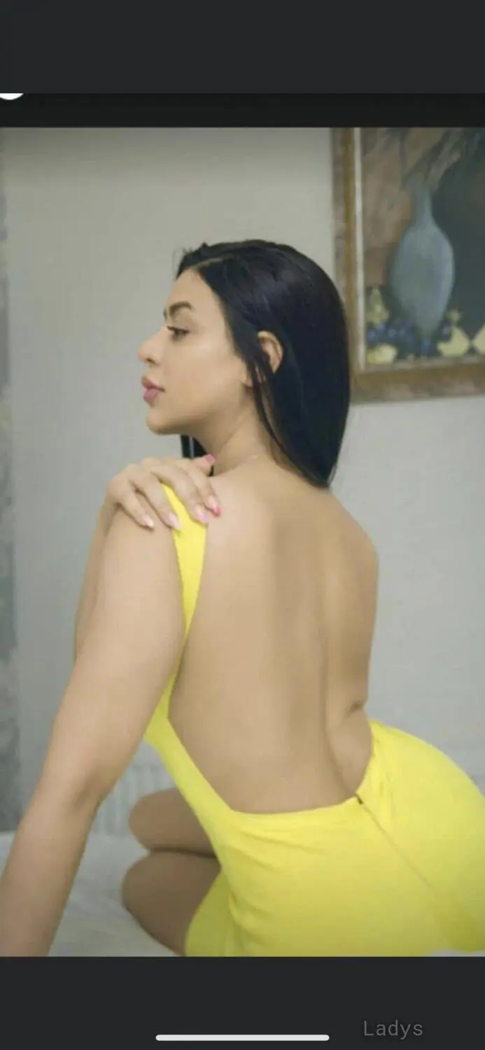 Mirna, 26 years beautiful nude Istanbul escorts girl, height 172 sm, Weight  kg